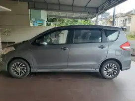 Dijual Mobil Seken pemakaian pribadi