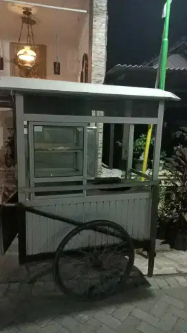 Dijual cepat gerobak usaha