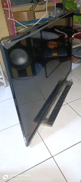 TV LCD SONY DIJUAL KOMPLIT LIKE NEW