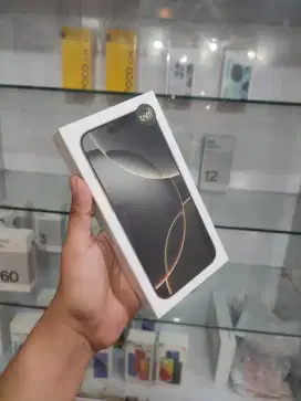 Iphone 16 Pro Max 256gb iBox new open box belum aktifasi. TT juga bisa