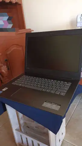 Laptop Lenovo ideapad 330 Intel celeron/i3