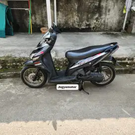 Honda vario 110 cc tahun 2011  cash