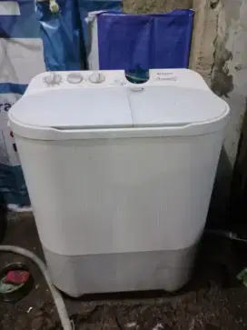 Mesin cuci bekas normal 2 tabung