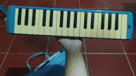 Pianika merk yamaha