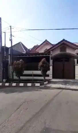 Jual Cepat Rumah Bagus Siap Huni di Vila Bogor Indah Bogor Kota