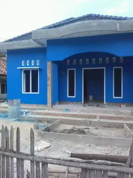 Tukang cat renovasi