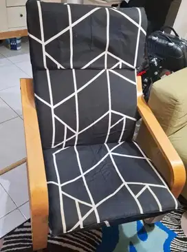 Kursi ikea goyang