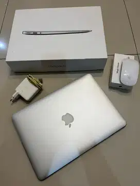 Macbook Air 2017 i5 bonus Apple Magic Mouse