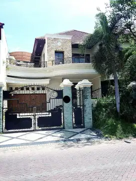 MURAH SEWA RUMAH GRAHA FAMILI dkt Pakuwon Citraland