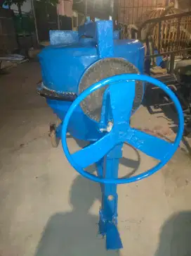 DiJUAL MOLEN COR KONDISI NORMAL BARU DI CAT