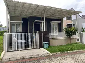 Disewakan Rumah Terawat Siap Huni Austinville, Dieng Malang