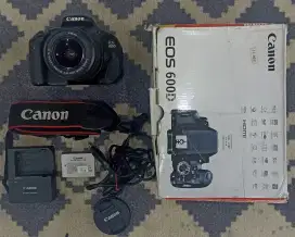 Kamera DSLR Canon EOS 600D Fullset