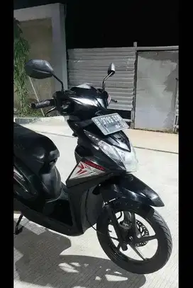 Honda Beat FI CBS ISS 110cc Thn.2015