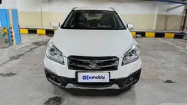 DP 5% Suzuki SX4 1.5 Cross Road Bensin-AT 2017 6WN