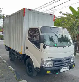 TOYOTA DYNA 110 ST ENGKEL 2013 BOX BESI JUMBO
