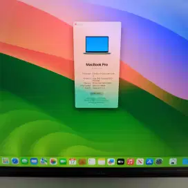 Macbook Pro 2019 Touchbar ram 16 ssd core I7 Full set 
Layar 16 inch