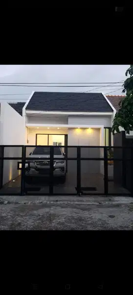 Rumah murah 1.5 lantai perumahan Wiguna DP nol