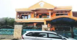 Murah Rumah Besar di Jl. Kencana Wangi Cijawura