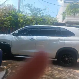 (LOW KM) INNOVA ZENIX V BENSIN 2023