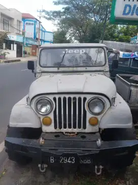 Jeep C7-7 Diesel Asli, 4x4 .Made In USA(Amerika) Th.'82
