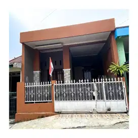 Dijual Rumah Siap Huni Dekat Stadion Pakansari Cibinong