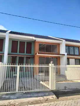 Rumah siap huni dekat juanda