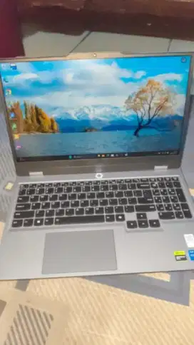 Lenovo LOQ 15IAX9 Intel i5 - 12450HX 2.4G 12 GB 512 GB SSD