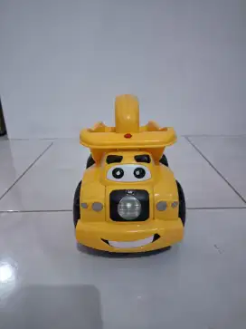 Mainan CAT ada lampu dan suara