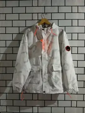 Jacket design aop bnwt