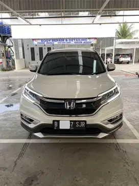 Honda CR-V 2.4 Prestige Audio Fender 2016