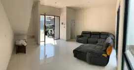 Jual Cepat Rumah Central Park Juanda – 2 Lantai Dekat Bandara & MERR