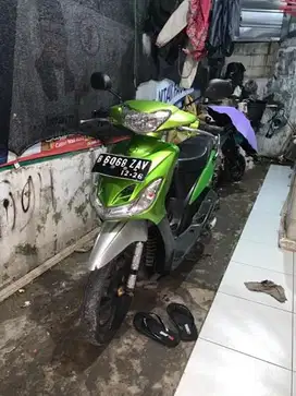 Mio smail thn 2012