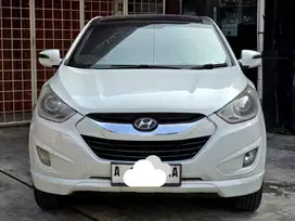 JUAL HYUNDAI TUCSON 2013 XG (tipe tertinggi)
