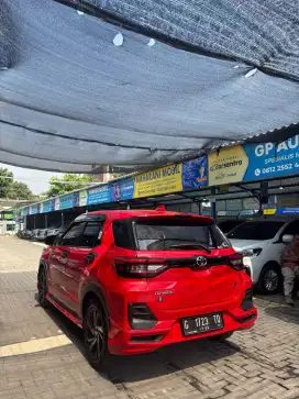 LOW KM 22 ribu on going ‼️Toyota Raize 1.0 TSS GR Sport CVT matic 2021