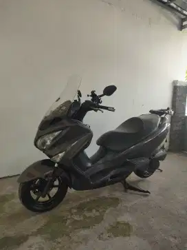 Maxy scooter Suzuki Burgman 200 ABS