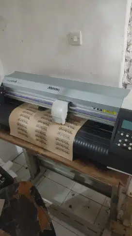 Mesin cutting sticker mimaki cg60sr 3