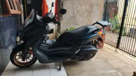 Dijual nmax new 2023 warna hijau