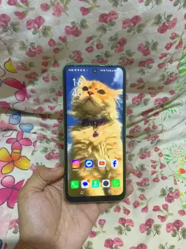 Infinix Hot 12 Ram 6+3/128 Minus dibaca