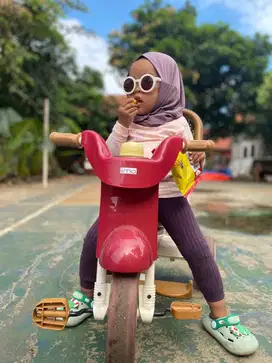 Sepeda imoo anak merah