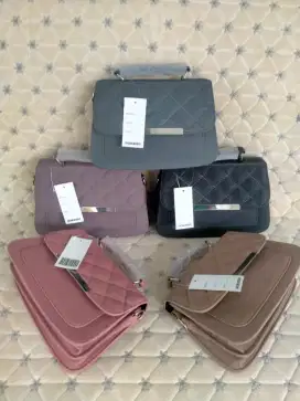 Mau off jualan siapa ada yang berminat ingin borong