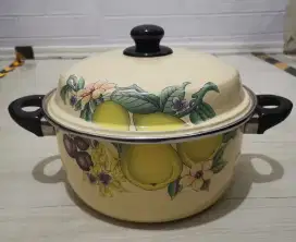 Panci enamel kuning