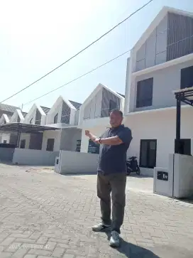 TJOKRO GAYAM LIVING. Strategis Sukoharjo! Spesial Promo