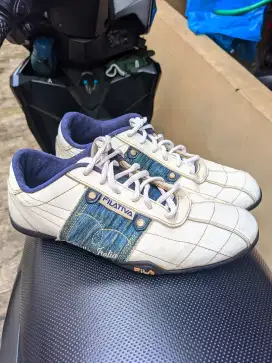 Sepatu Fila Filativa