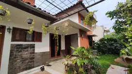 Rumah Cantik Harga Murah di Depan Kampus Stan Sektor 5 Bintarojaya
