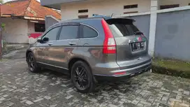 Honda CR-V 2011 Bensin