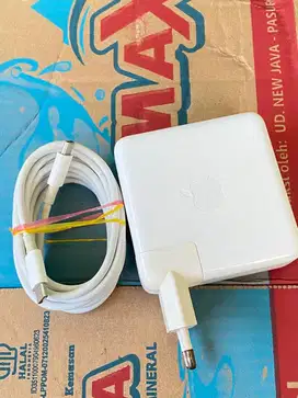 charger macbook pro 87wat c to c original second copotan