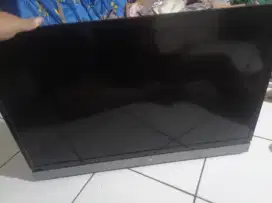 Di jual tv Toshiba 32in