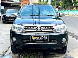 Toyota Fortuner 2.5 G Solar AT Th 2011