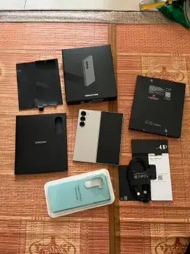 Samsung z fold 6 256gb sein april 2026 mulus fullset original mantap