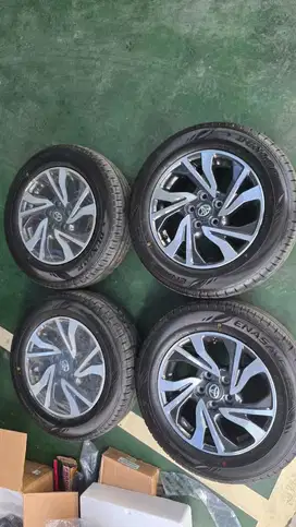 Velg plus ban baru innova reborn facelift 4 pcs 2025